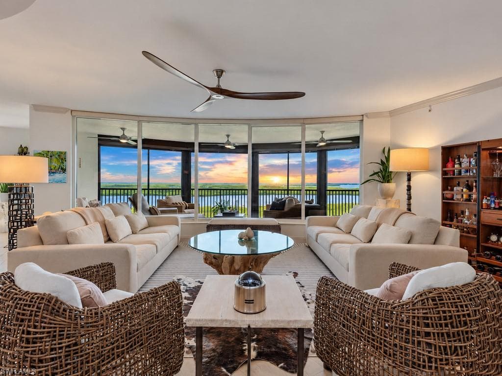 1050 Borghese LN 804 NAPLES, FL 34114