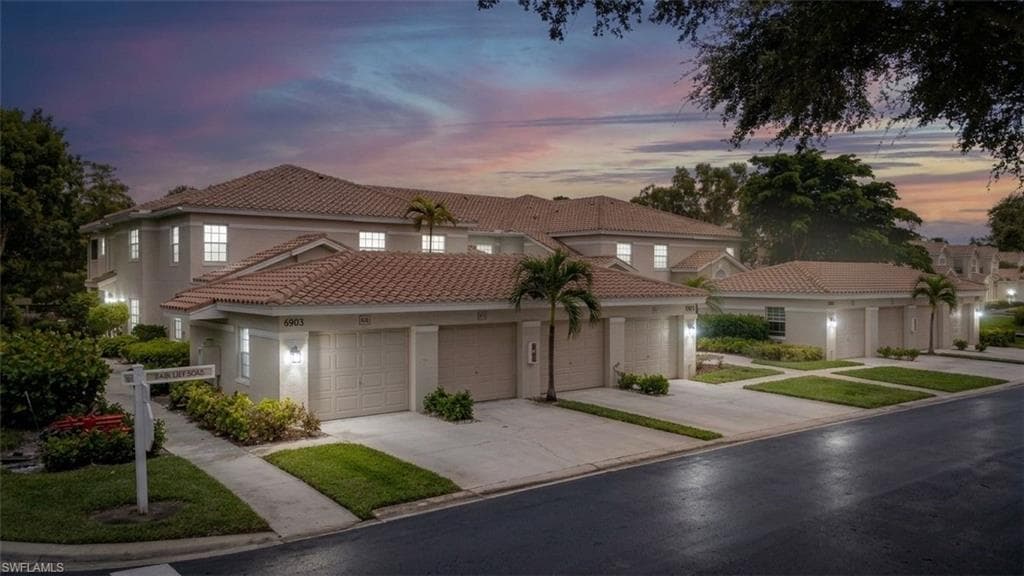 6903 Rain Lily RD 102 NAPLES, FL 34109