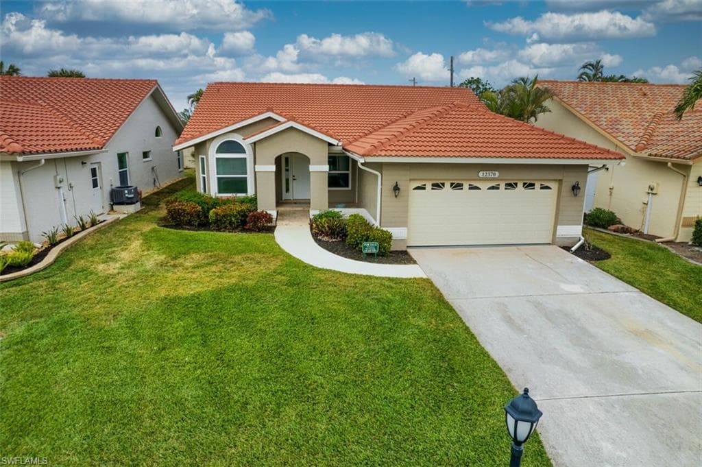12370 Kelly Sands WAY FORT MYERS, FL 33908