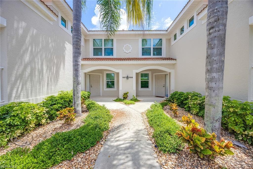 23591 Sandycreek TER 1006 ESTERO, FL 34135