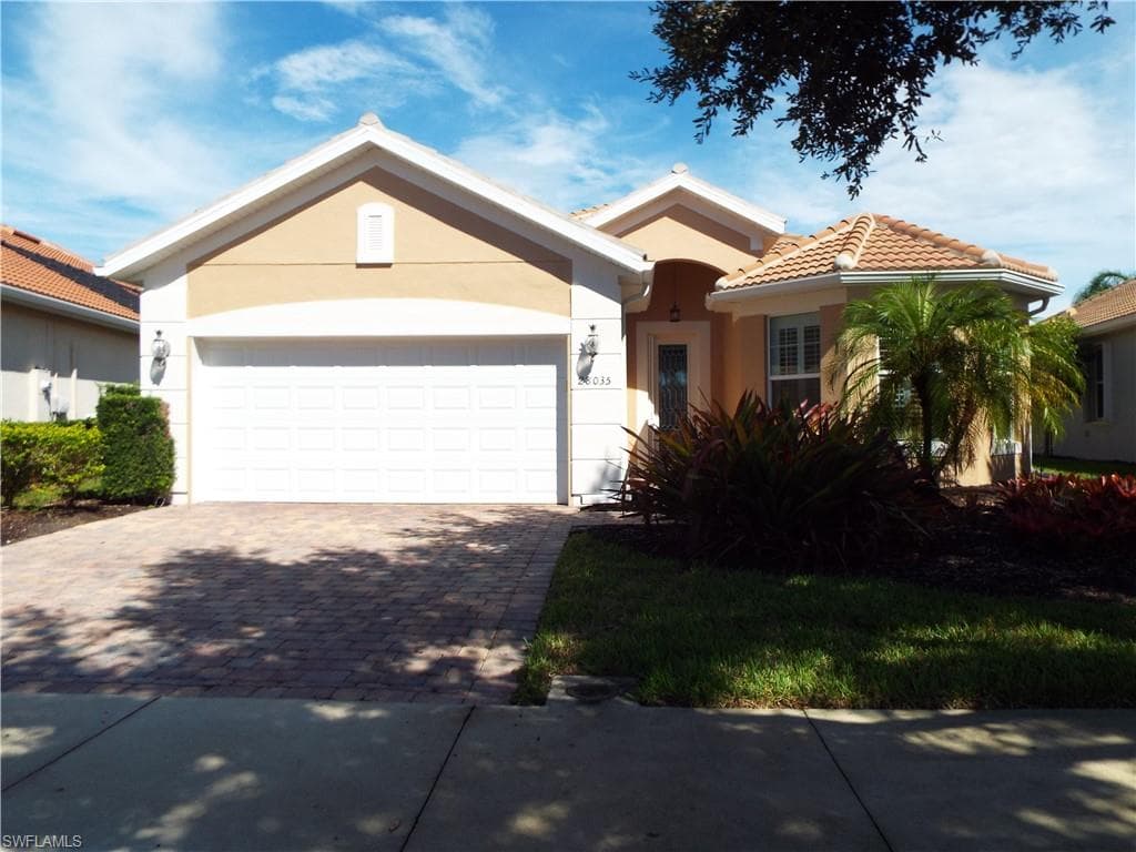 28035 Pisces LN BONITA SPRINGS, FL 34135