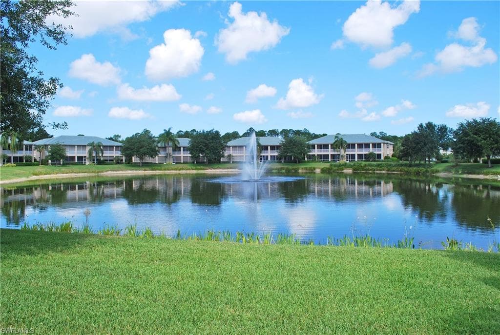 558 Vintage Reserve LN B NAPLES, FL 34119