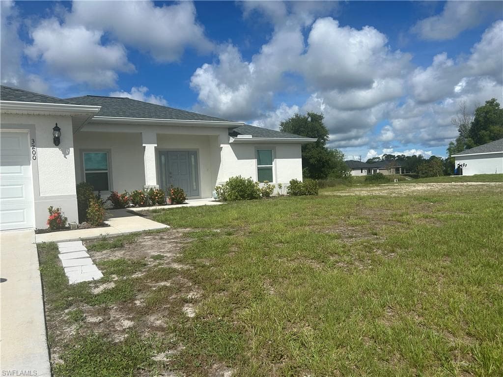 3200 NW 4th PL CAPE CORAL, FL 33993
