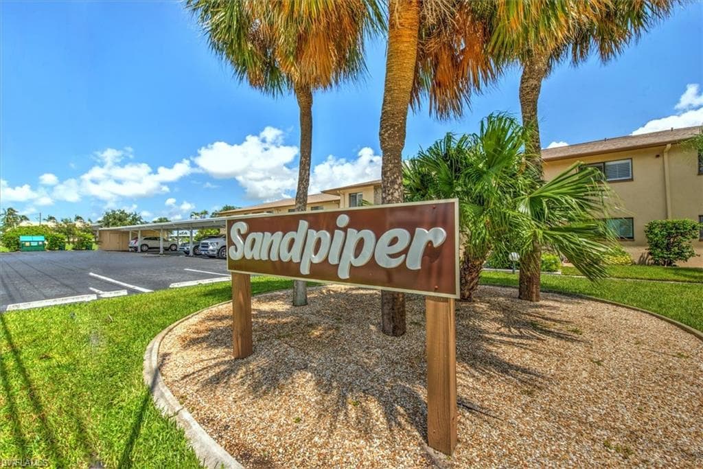 1009 SE 46th LN 203 CAPE CORAL, FL 33904
