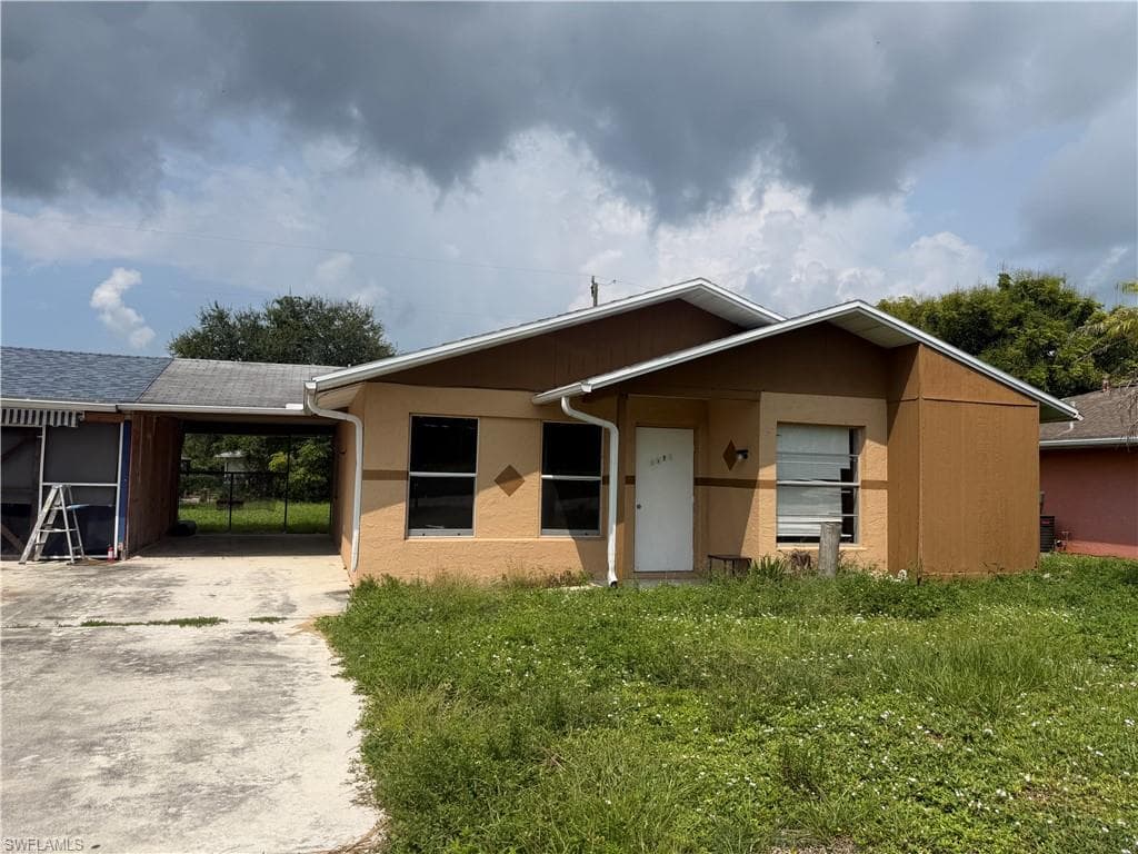 1123 Joel BLVD LEHIGH ACRES, FL 33936