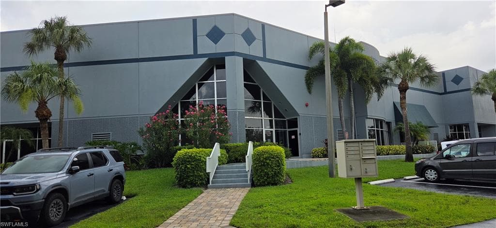 13830 Jetport Commerce PKWY 3 FORT MYERS, FL 33913