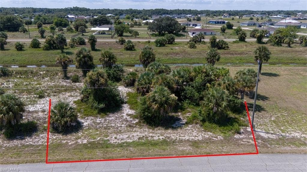 1396 Jay TER LABELLE, FL 33935