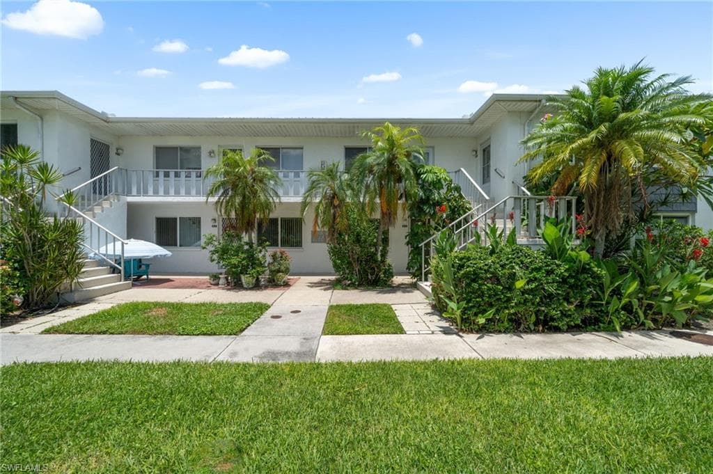 431 Van Buren ST D3