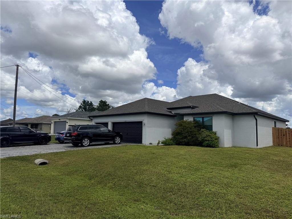 1317 SW 8th PL CAPE CORAL, FL 33991