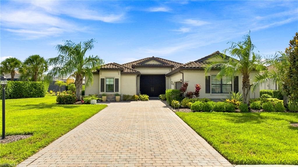 19107 Elmdale WAY ESTERO, FL 33928