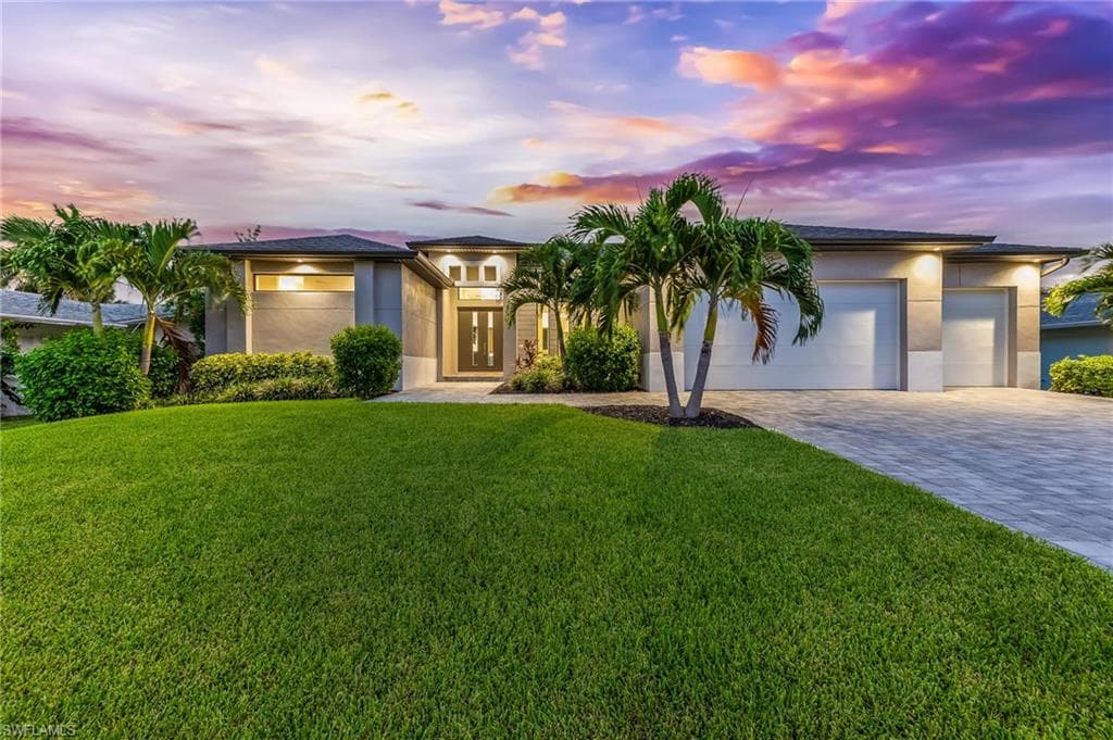 154 SW 49th ST CAPE CORAL, FL 33914