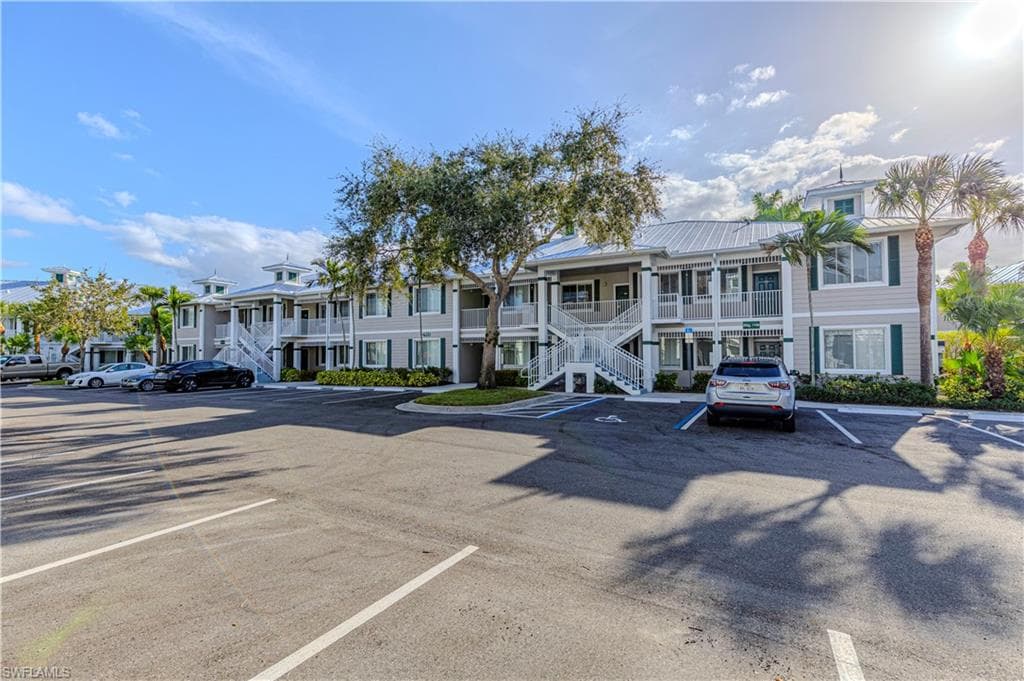 7915 Mahogany Run LN 1112 NAPLES, FL 34113