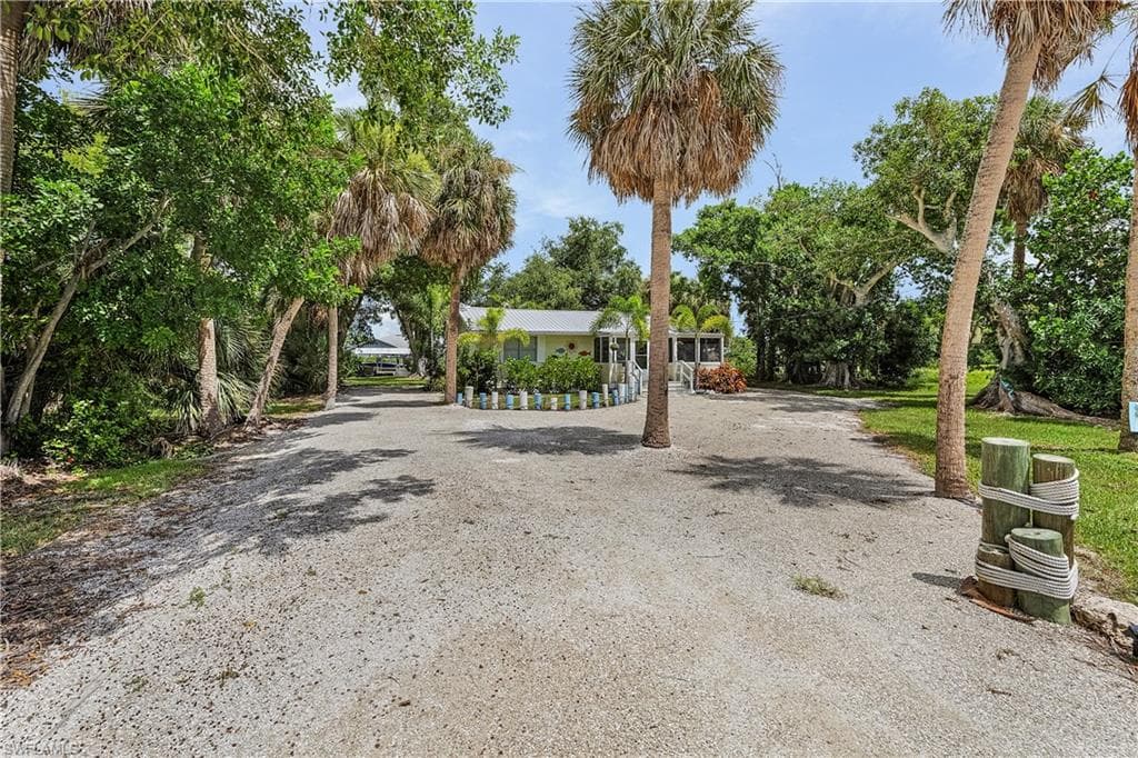 3300 6th AVE ST. JAMES CITY, FL 33956