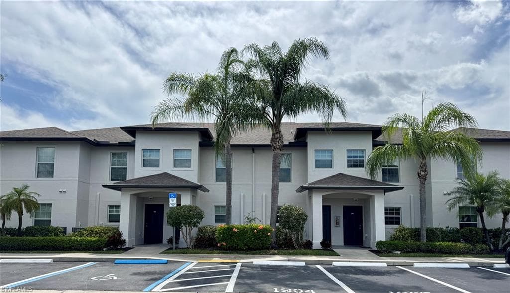 9077 Gervais CIR 904 NAPLES, FL 34120