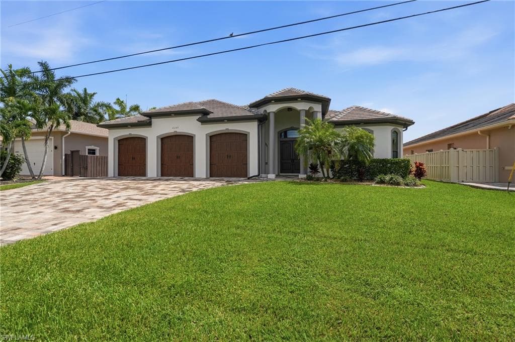 4107 SW 11th AVE CAPE CORAL, FL 33914