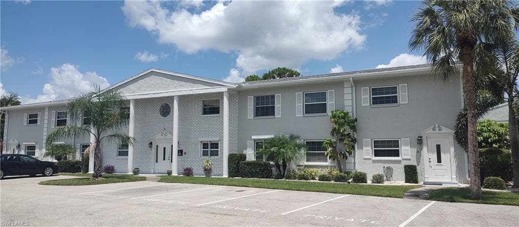 7050 Nantucket CIR 4 NORTH FORT MYERS, FL 33917