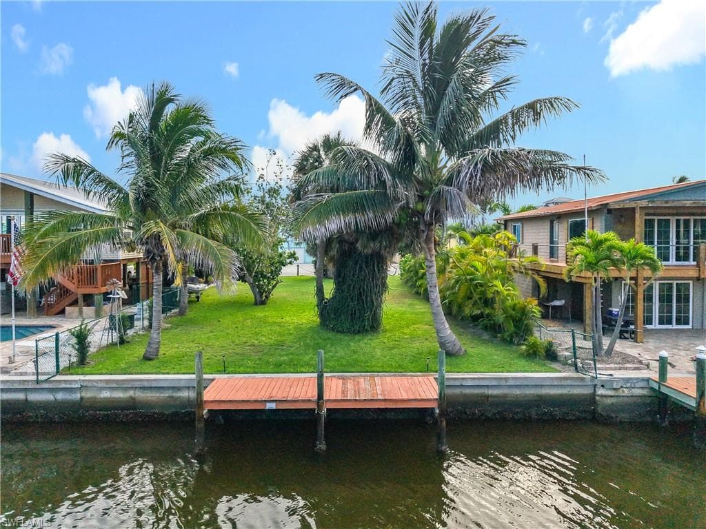 219 Primo DR FORT MYERS BEACH, FL 33931