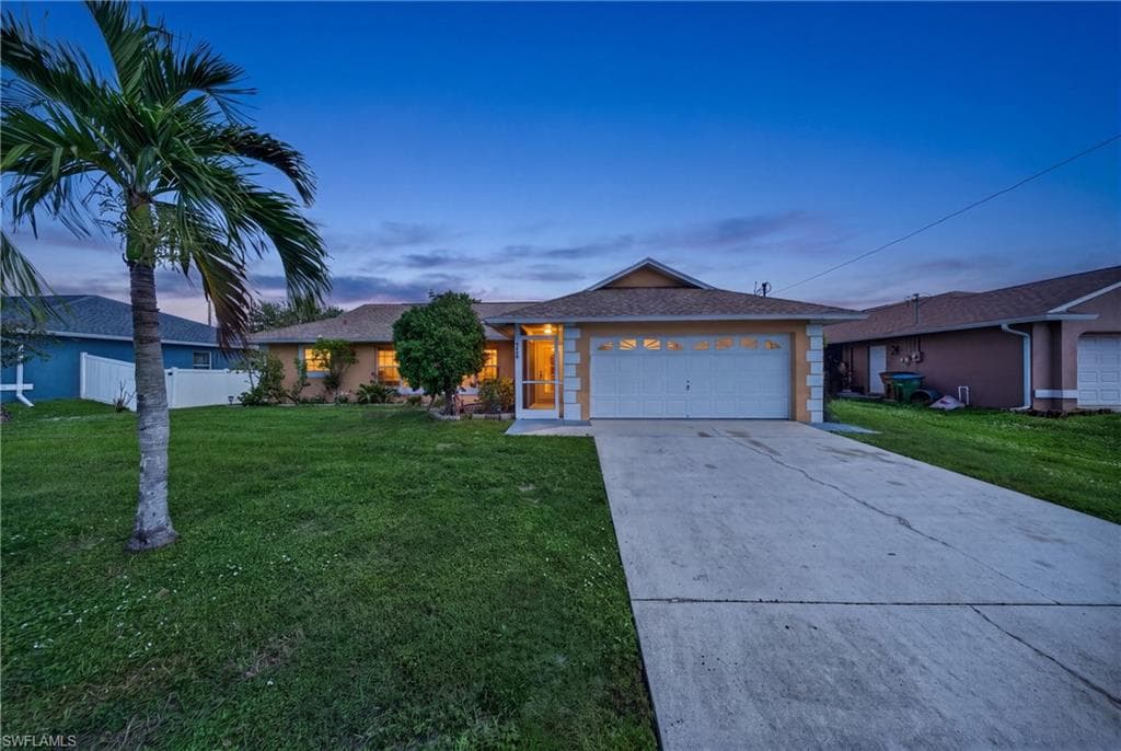 703 SW 21st LN CAPE CORAL, FL 33991