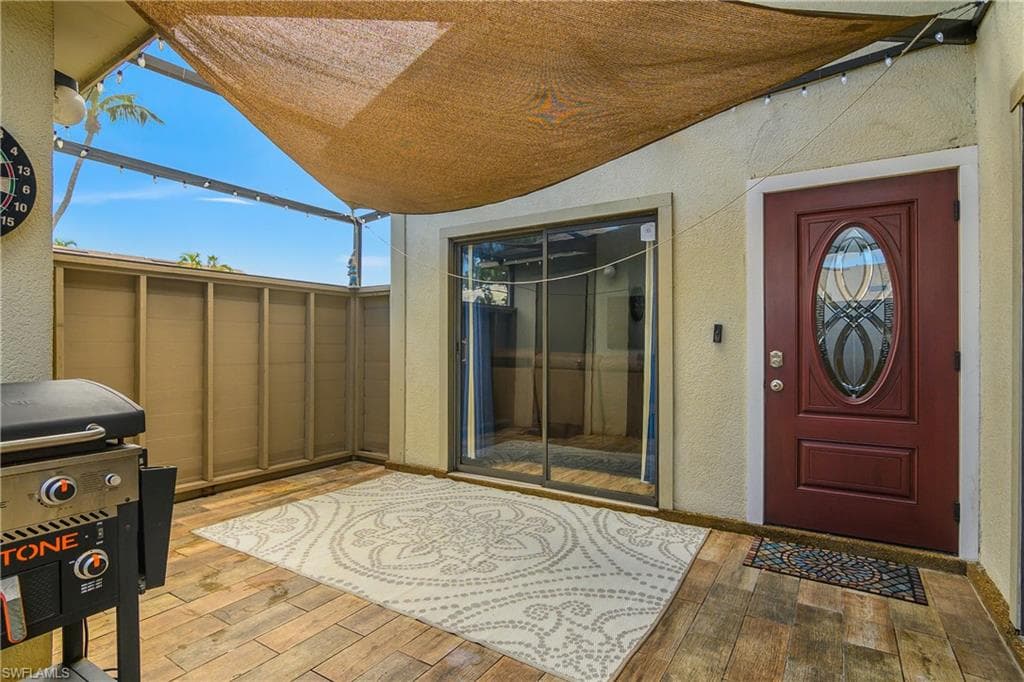 8381 Haven LN FORT MYERS, FL 33919