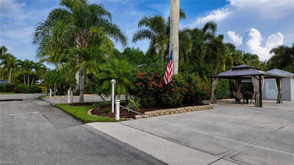 10080 Stonewood DR FORT MYERS, FL 33905
