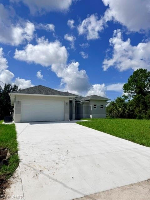 744 Long Distance LN LEHIGH ACRES, FL 33974