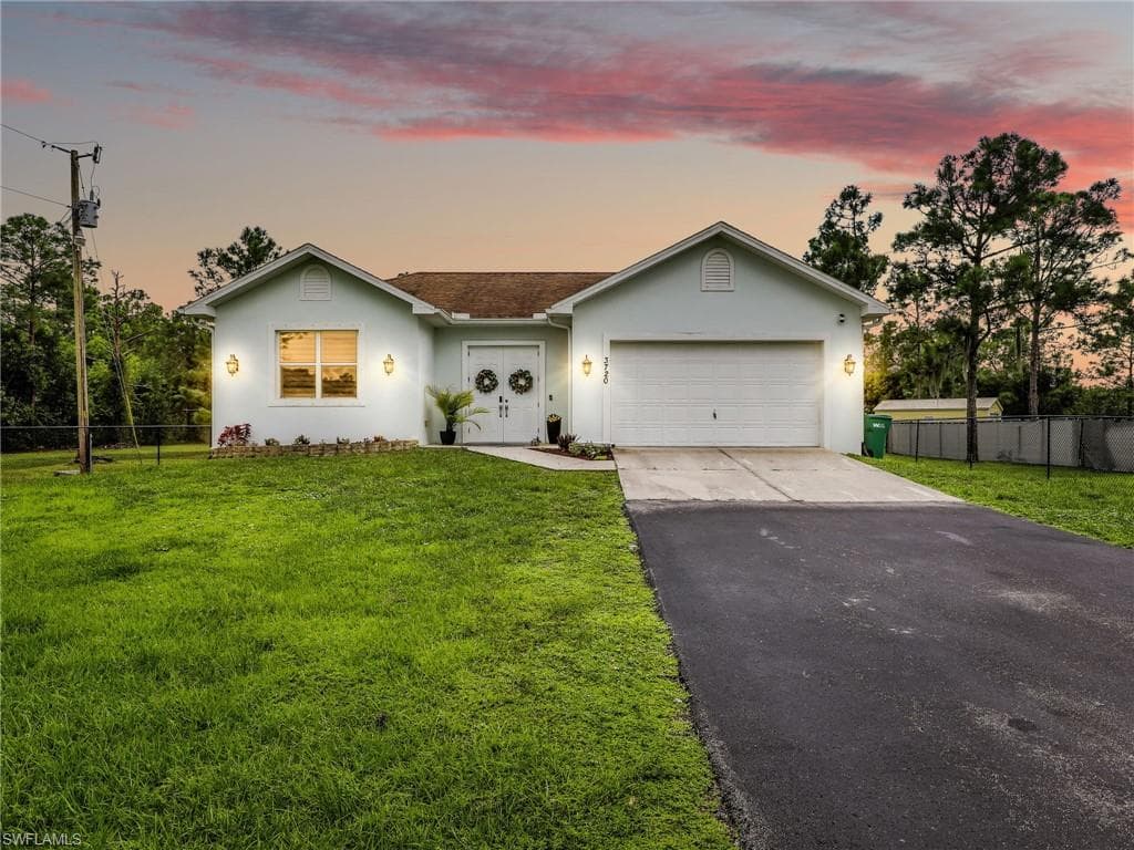 3720 43rd AVE NE NAPLES, FL 34120