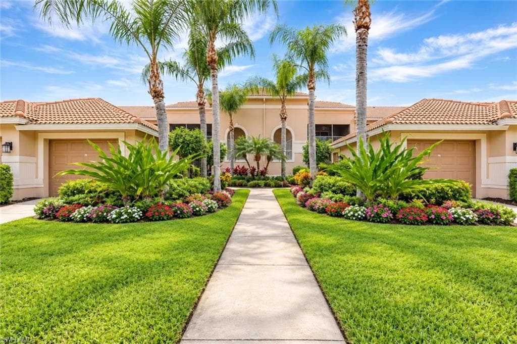 3685 Buttonwood WAY 1521 NAPLES, FL 34112