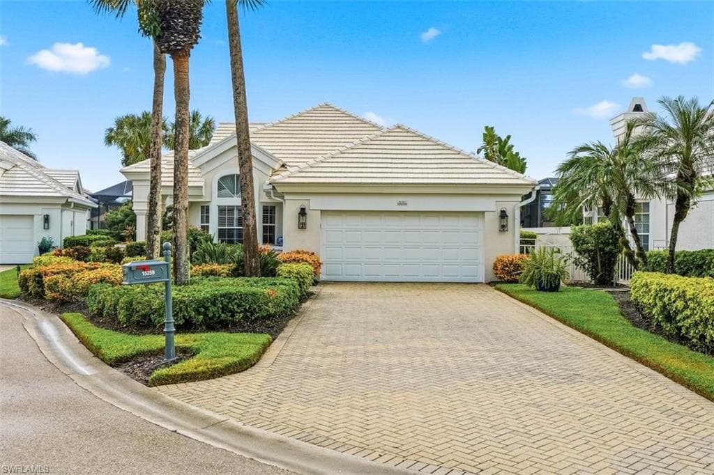 15259 Devon Green LN NAPLES, FL 34110