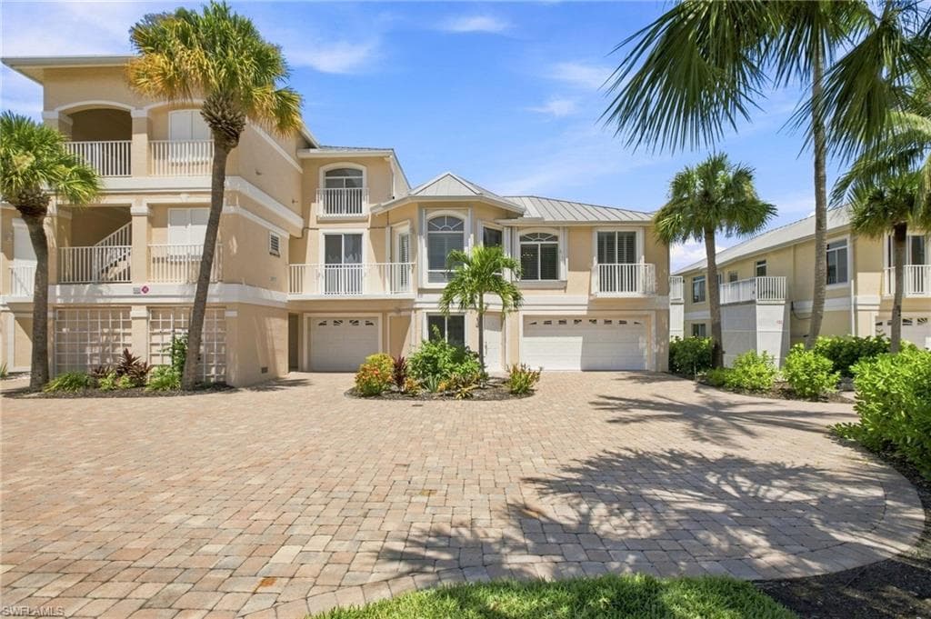 271 Lenell RD 4 FORT MYERS BEACH, FL 33931