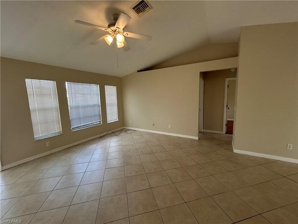 17 NE 16th PL CAPE CORAL, FL 33909