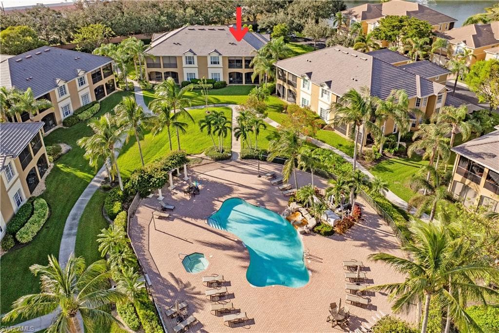 5021 5021 Maxwell Circle #201 CIR 3-201 NAPLES, FL 34105