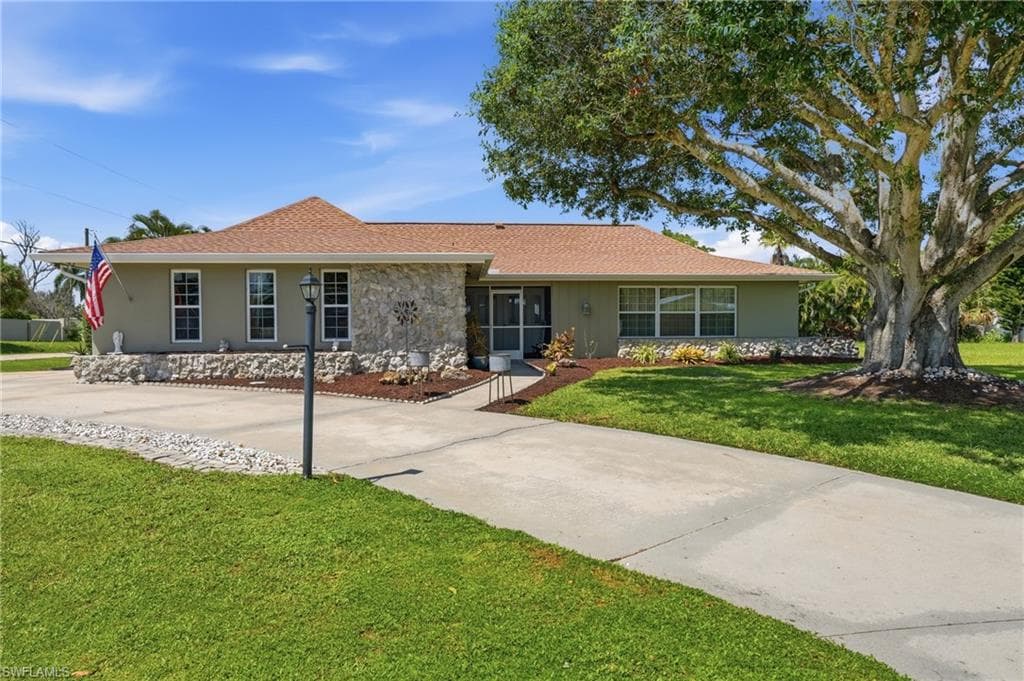 15602 Copra LN FORT MYERS, FL 33908