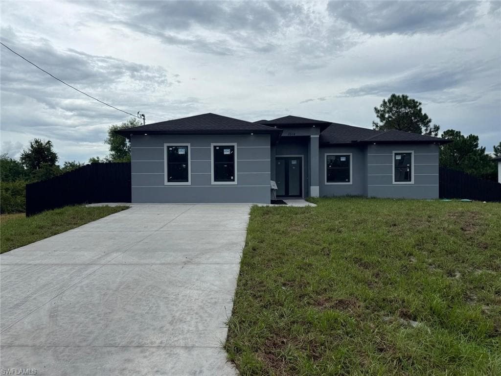 3514 19th ST SW LEHIGH ACRES, FL 33976