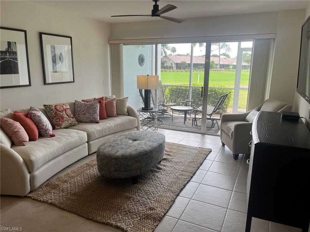 1724 Pine Valley DR 114 FORT MYERS, FL 33907