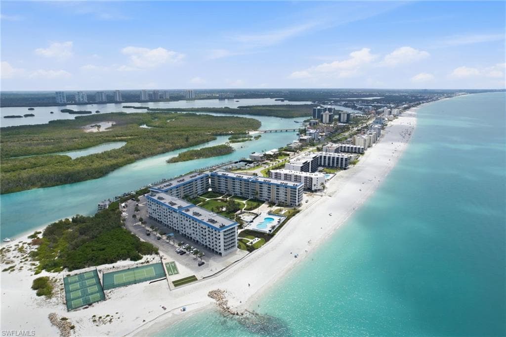 25720 Hickory BLVD 312 BONITA SPRINGS, FL 34134