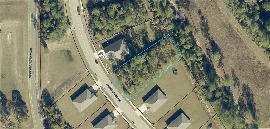 6413 Arcadia Bluffs AVE LAUREL HILL, FL 32567