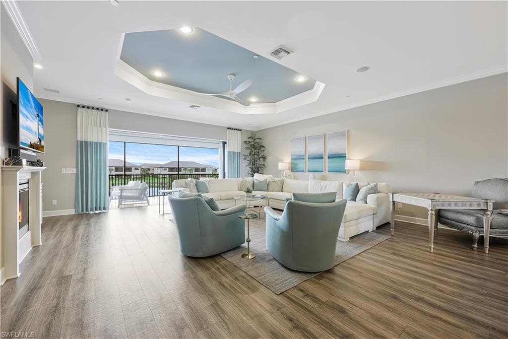 9672 Montelanico LOOP 203 NAPLES, FL 34119