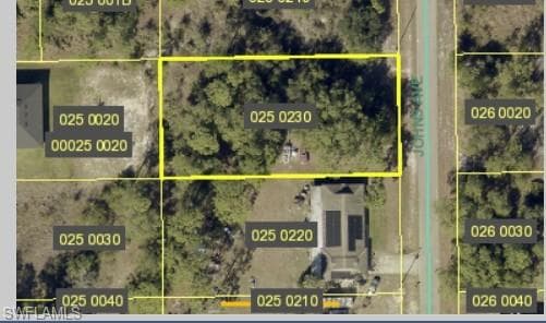 221 Johns AVE LEHIGH ACRES, FL 33936