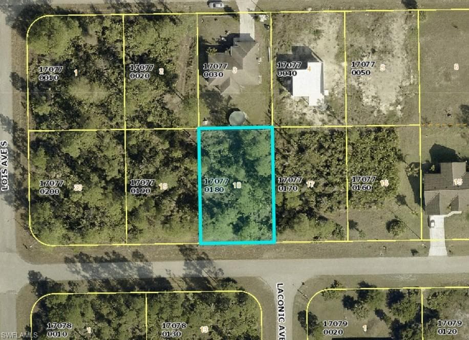 1135 Crestwood ST E LEHIGH ACRES, FL 33974