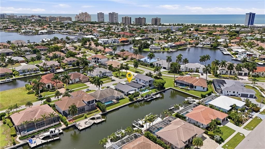 910 Beaver CT MARCO ISLAND, FL 34145