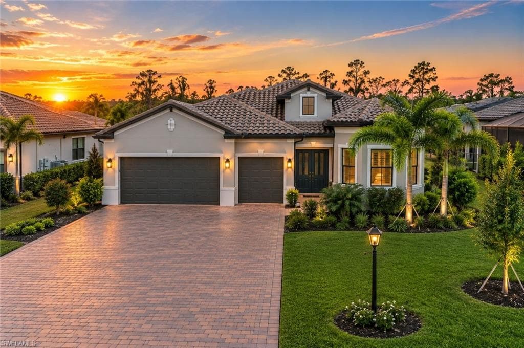 19720 Beechcrest PL ESTERO, FL 33928