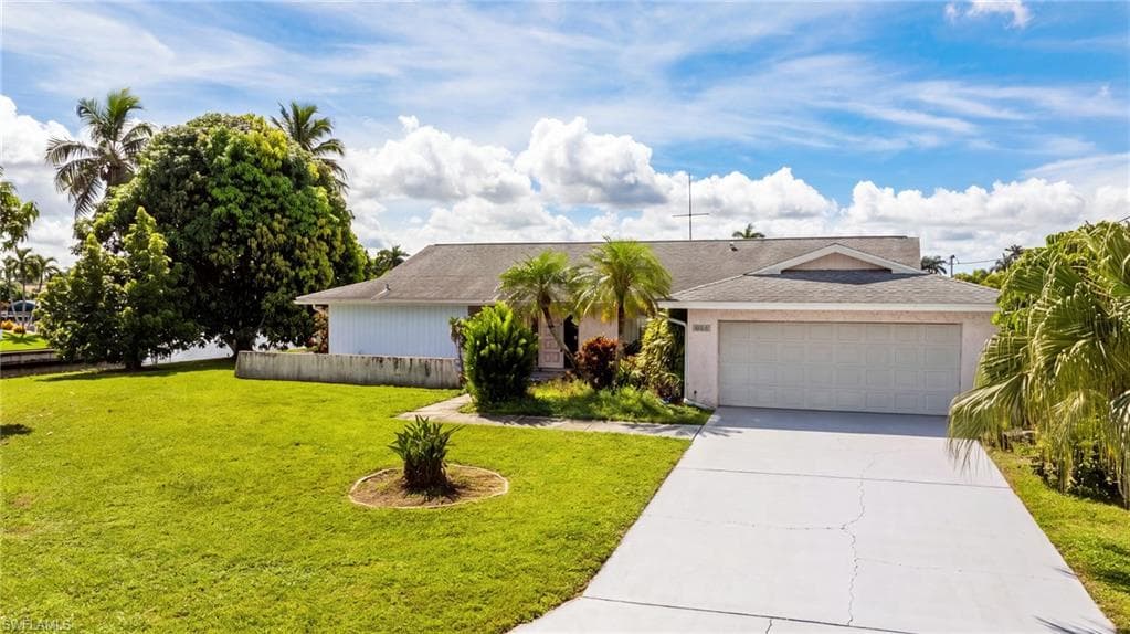 928 SE 43rd ST CAPE CORAL, FL 33904