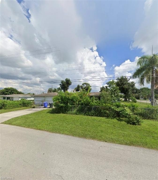 3735 Kelly ST FORT MYERS, FL 33901