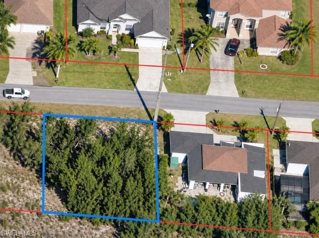 2114 4th ST CAPE CORAL, FL 33991