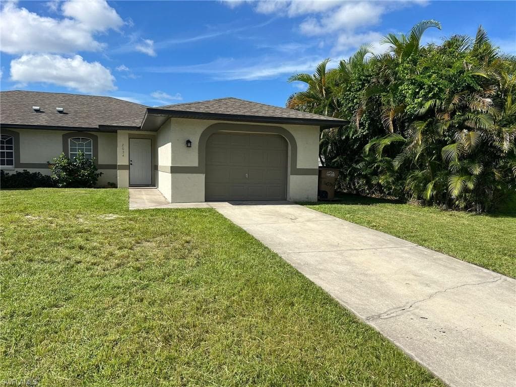 2034 NE 6th ST CAPE CORAL, FL 33909