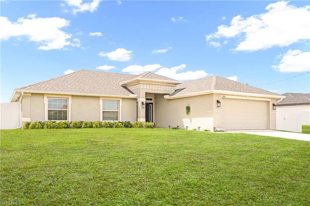 2000 NW 9th ST CAPE CORAL, FL 33993