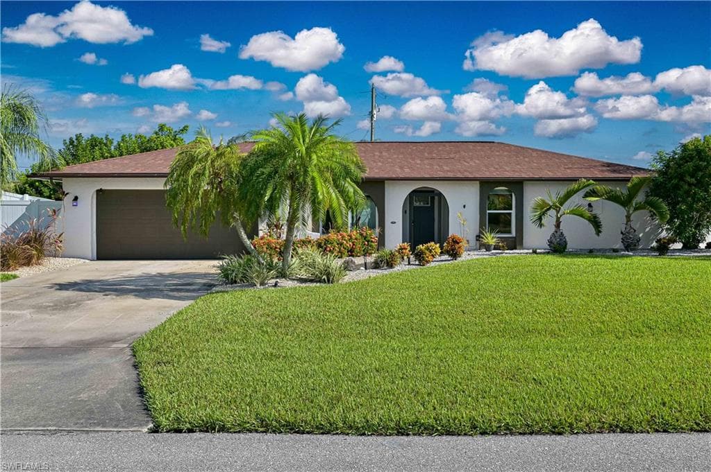 313 SE 3rd ST CAPE CORAL, FL 33990