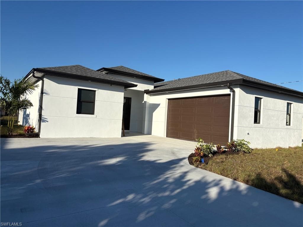 3704 12th ST SW LEHIGH ACRES, FL 33976