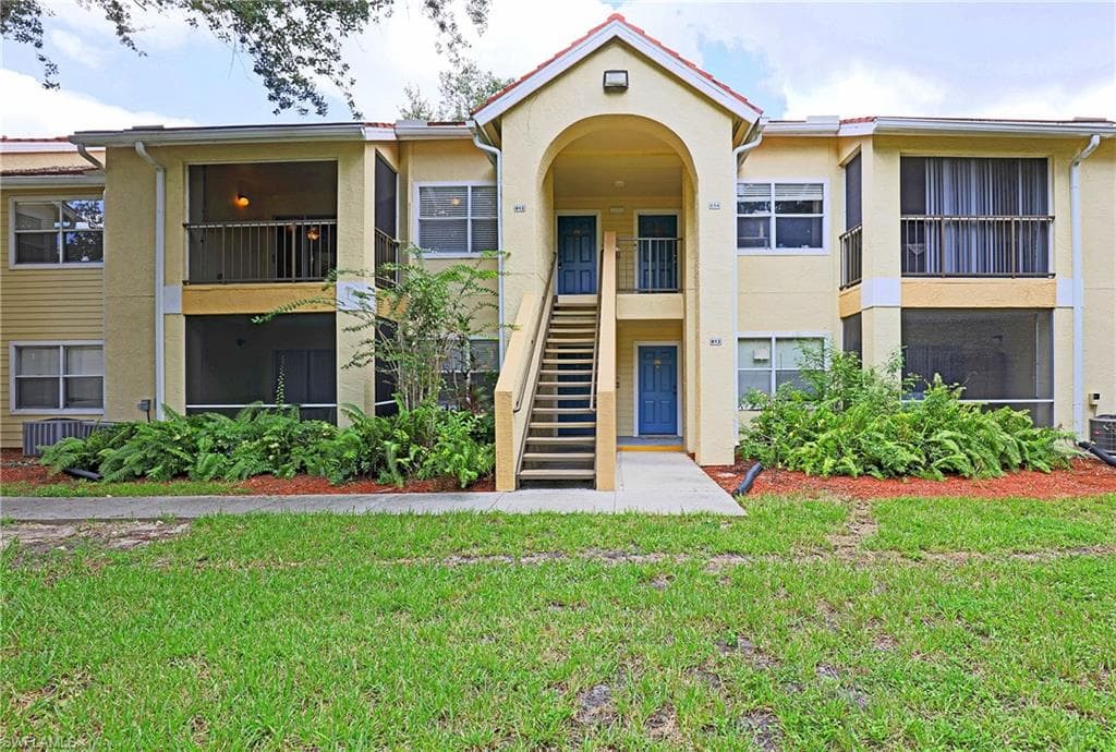12561 Equestrian CIR 812 FORT MYERS, FL 33907