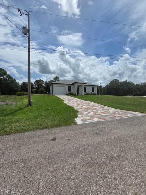 432 Raymer ST LEHIGH ACRES, FL 33974